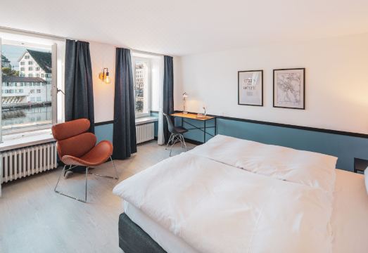 팝업 호텔 크로네 취리히 위치