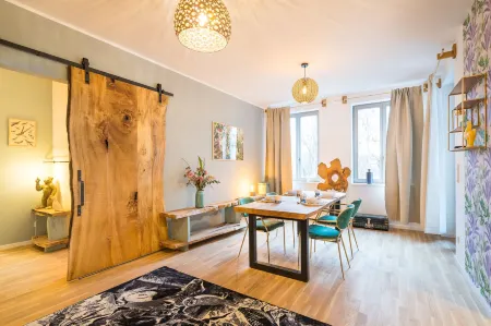 Design Apartments - "Am Weinberg" Отели рядом с достопримечательностью «Потсдамский университет»