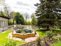 Lake View Apartment in Klein Pravtshagen Near Seabeach with Garden