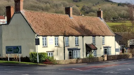 Old Manor House Отели в г. Дрейкотт