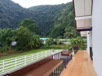 Sanfhan Resort Hotels in Khao Chaison
