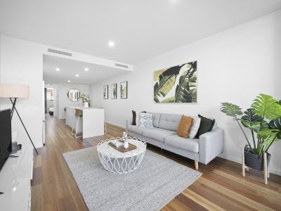 Founders Lane Apartments by Urban Rest