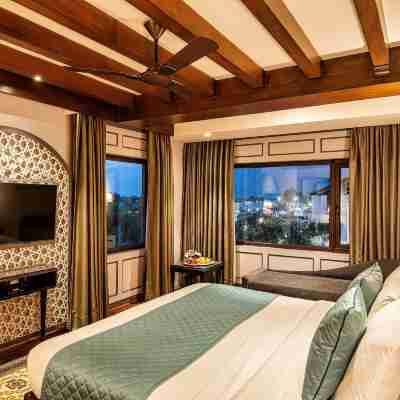 The Vintage Srinagar at Dal Lake Rooms