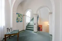 Hotel am Schloss Hotels in Vohringen