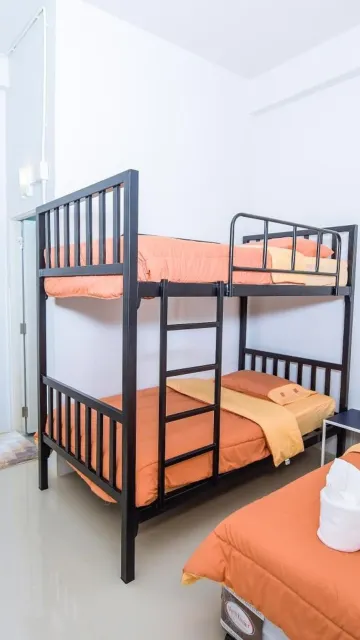 ห้องอีโคโนมี สำหรับสามท่าน