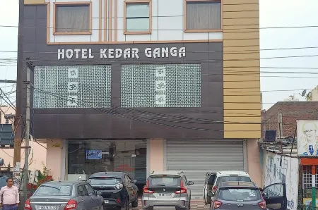 Hotel Kedar Ganga Отели рядом с достопримечательностью «Piran Kaliyar Sharif»