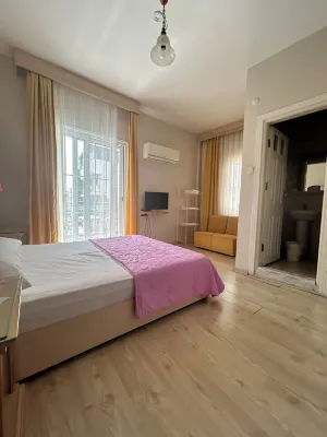 Melaike Hotel