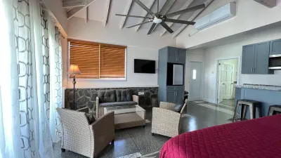 Stonetrail Villas