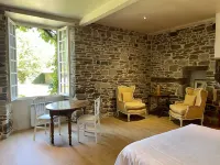 Manoir de la Bégaudière Hotels in Mont-Dol