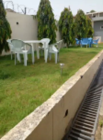 Agrable Appartement de 02 Pices Meuble  호텔