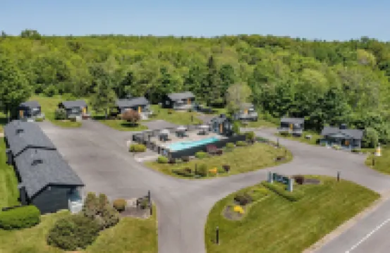 Seascape Motel & Cottages