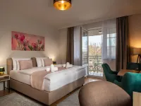 Holdvirág Hotel Hotels in Sarvar