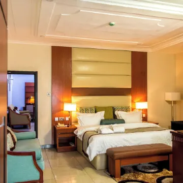 Bon Hotel Hyatti Warri