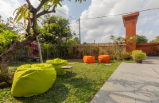 Candra Loka Studio & Apartment by The Loka Hotels near Cokroaminto