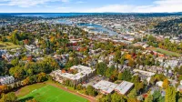 Solo's Smuggler Suite Hotels in Bainbridge