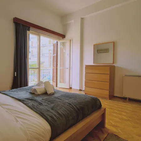 Stay Mythos down Town House Отели рядом с достопримечательностью «Кипрский университет»