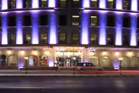 فندق انترسيتي Hotels near جامع الأمير محمد بن عبدالعزيز