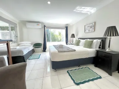 North Ryde Guesthouse Hotels near Eastwood Public School