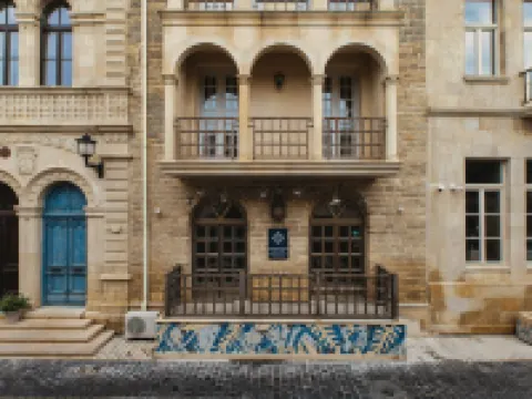 藝術俱樂部飯店 阿塞拜疆地毯博物館附近的飯店