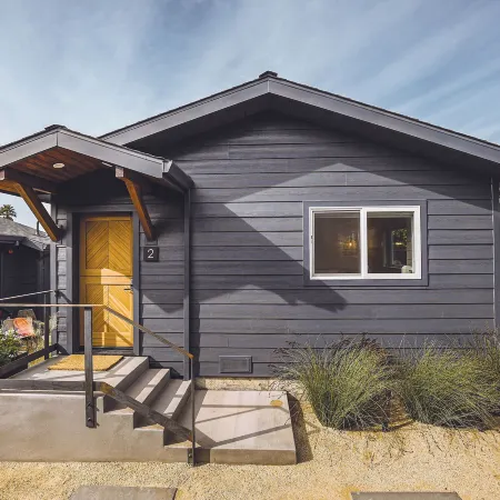 Surf Lodge