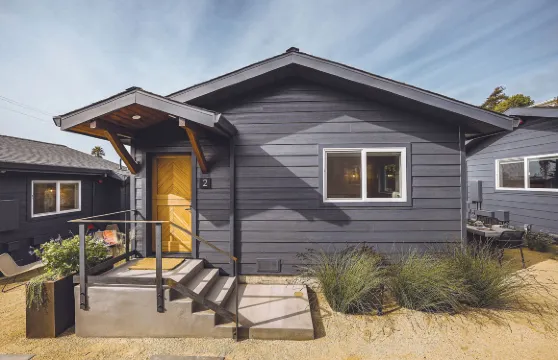 Surf Lodge 沖浪小屋