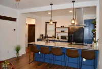 La Casita: A Cozy Retreat Near Wake Forest University" 윈스턴세이럼 호텔