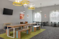 Spark by Hilton Santa Nella