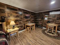Cabin Apt 20Min to Gatlinburg Across from Ntl Park GameRoom+FirePit+Pet Friendly