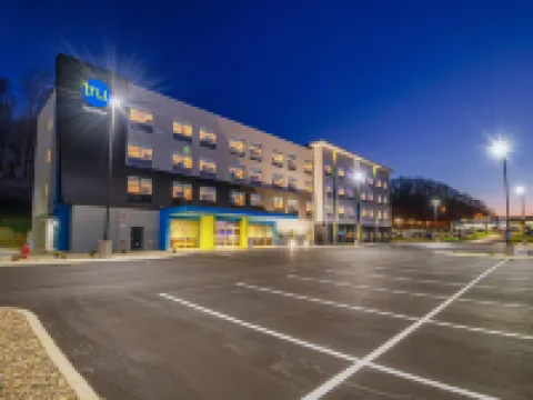Tru by Hilton West Bristol TN Hotels in Bristol