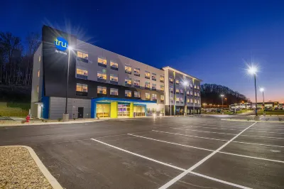 Tru by Hilton West Bristol TN