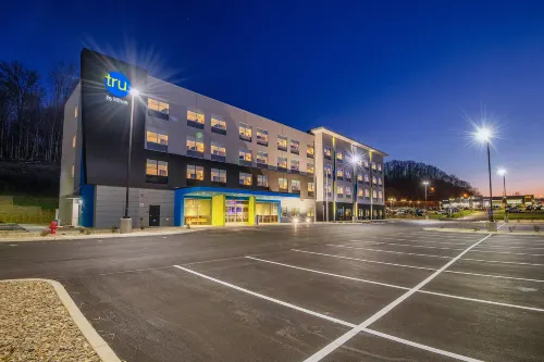 Tru by Hilton West Bristol TN - 3-Star