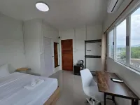 The White Residence Hoteller i Phlap Phla