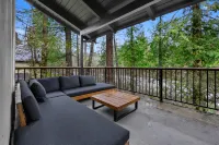 Breathtaking River Views and Cozy Fireplace - Stunning Mountain Retreat