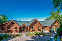 Breathtaking Views and Game Room Entertainment - Stunning Mountain Retreat