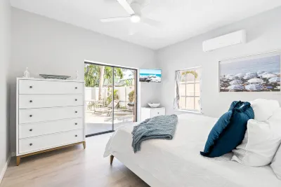 Siesta Key Village, Heated Pool, Beach Access 4-min. Walk, 1bdr