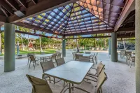 Secluded Outdoor Spaces and Sunset Vistas - Elegant Island Retreat