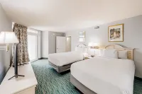 Bay Watch 0411 Hôtels à : Atlantic Beach