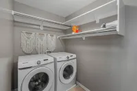 Spacious 6BR Entertainment Dream Home Sleeps 20 - badewanne
