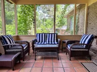 Spacious Fenced Yard and Game Area - Charming Ranch-Style Retreat Hotels in Leon County