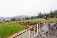 Stunning Views and Luxury Amenities - Elegant Rural Escape