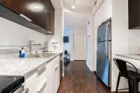 Mesmerizing City Views and Modern Amenities - Chic Urban Oasis