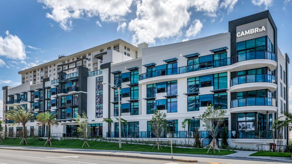 Cambria Hotel Fort Lauderdale Beach