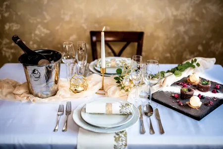 Penzion a Restaurace Staré Časy Отели в г. Всетин