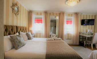 Vänerport Lakefront Hotell