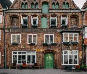 Hotel Zum Heidkrug & Café Lil Hôtels à proximité de : Traditionsräume Panzerbrigade 8 (ehem.)