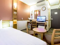 Toyoko Inn Okayama-eki Nishi-guchi Migi Hotels in Okayama