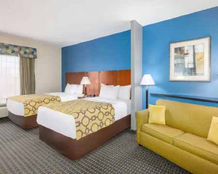 ベイモント バイ ウィンダム プラット プラットのホテル