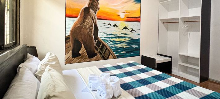 Crazy Bears Hostel Hotel di Moalboal