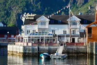 Anker Brygge Hotels near Magic Ice Lofoten