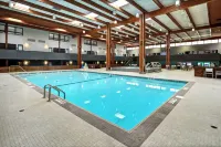 Holiday Inn & Suites ST. CLOUD by IHG - Pools